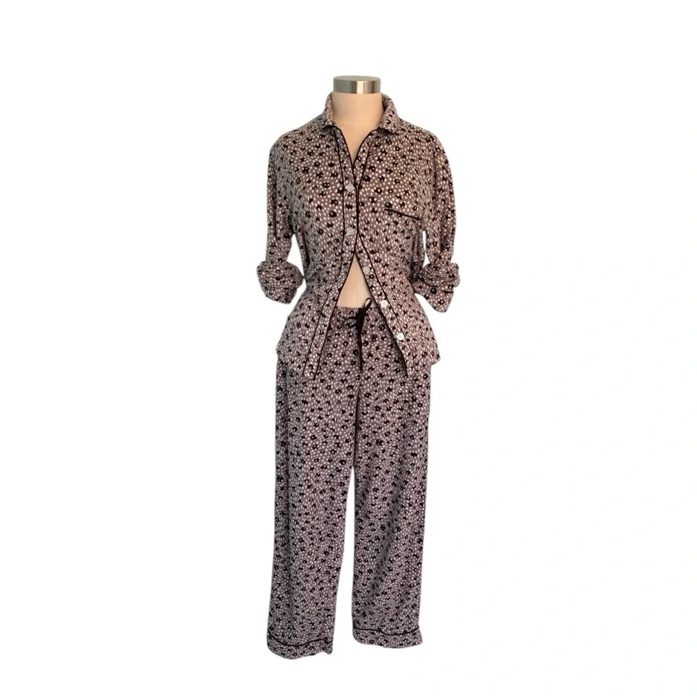 DKNY 2 piece fleece pajama set